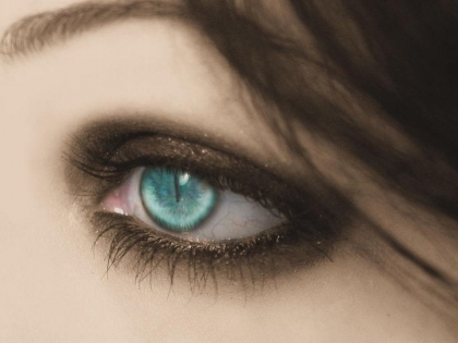 deep green eyes
